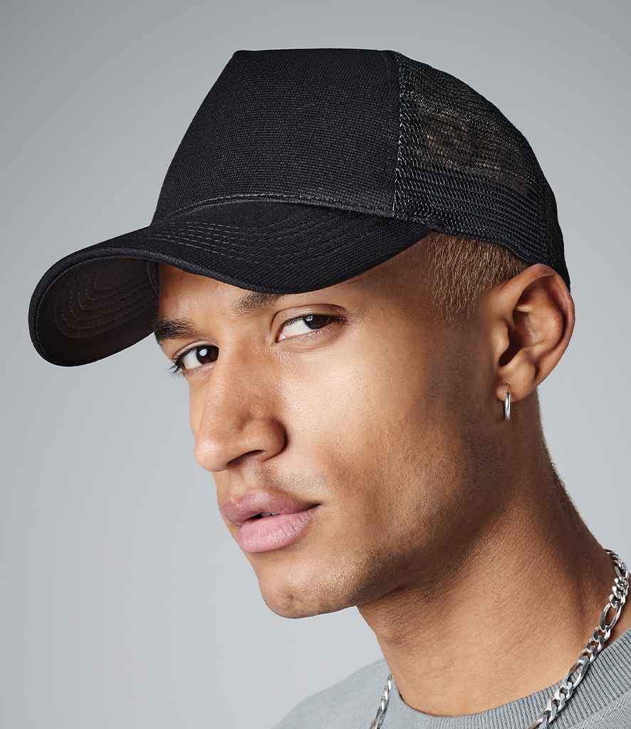 BB64220BLK20MODEL20120HERO.jpg BB64220BLK20MODEL20120HERO.jpg