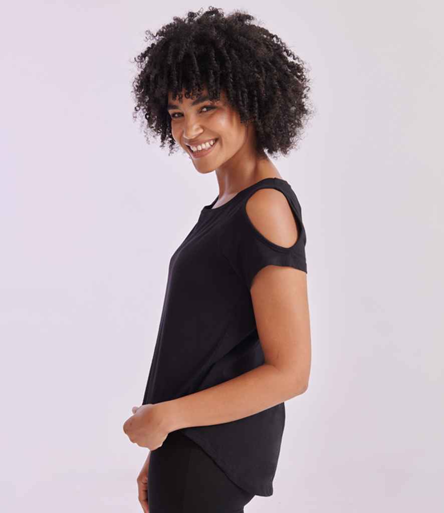 SK23320BLK20MODEL20120HERO.jpg SK23320BLK20MODEL20120HERO.jpg